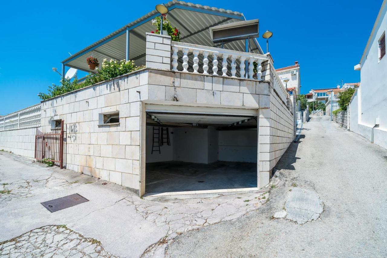 מליני Villa Marija Adriatic מראה חיצוני תמונה