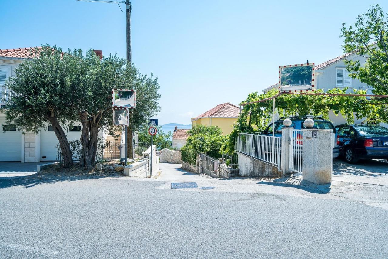 מליני Villa Marija Adriatic מראה חיצוני תמונה